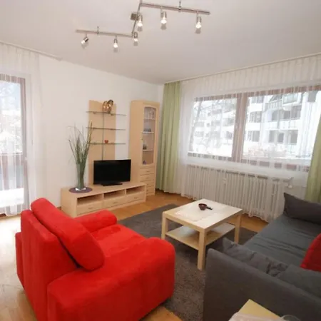 Апартаменты Ferienwohnung Zenostrasse 5 Бад-Райхенхалль