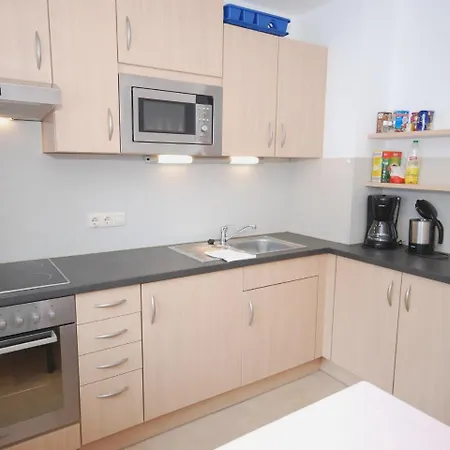Ferienwohnung Zenostrasse 5 Апартаменты *